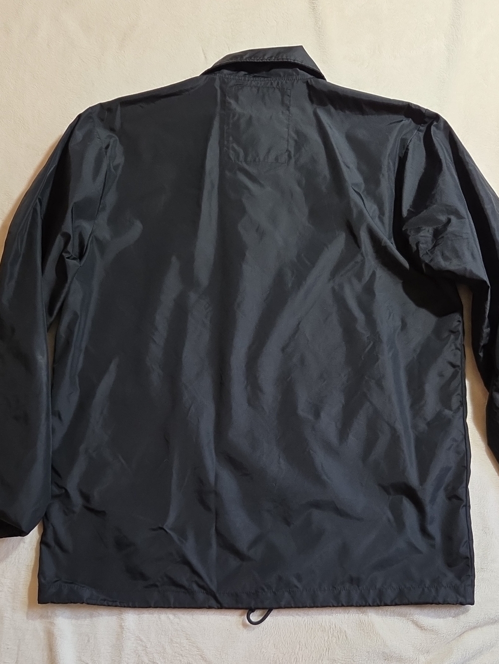 Mitchell & Ness NBA Atlanta Hawks Windbreaker - Picture 7 of 10